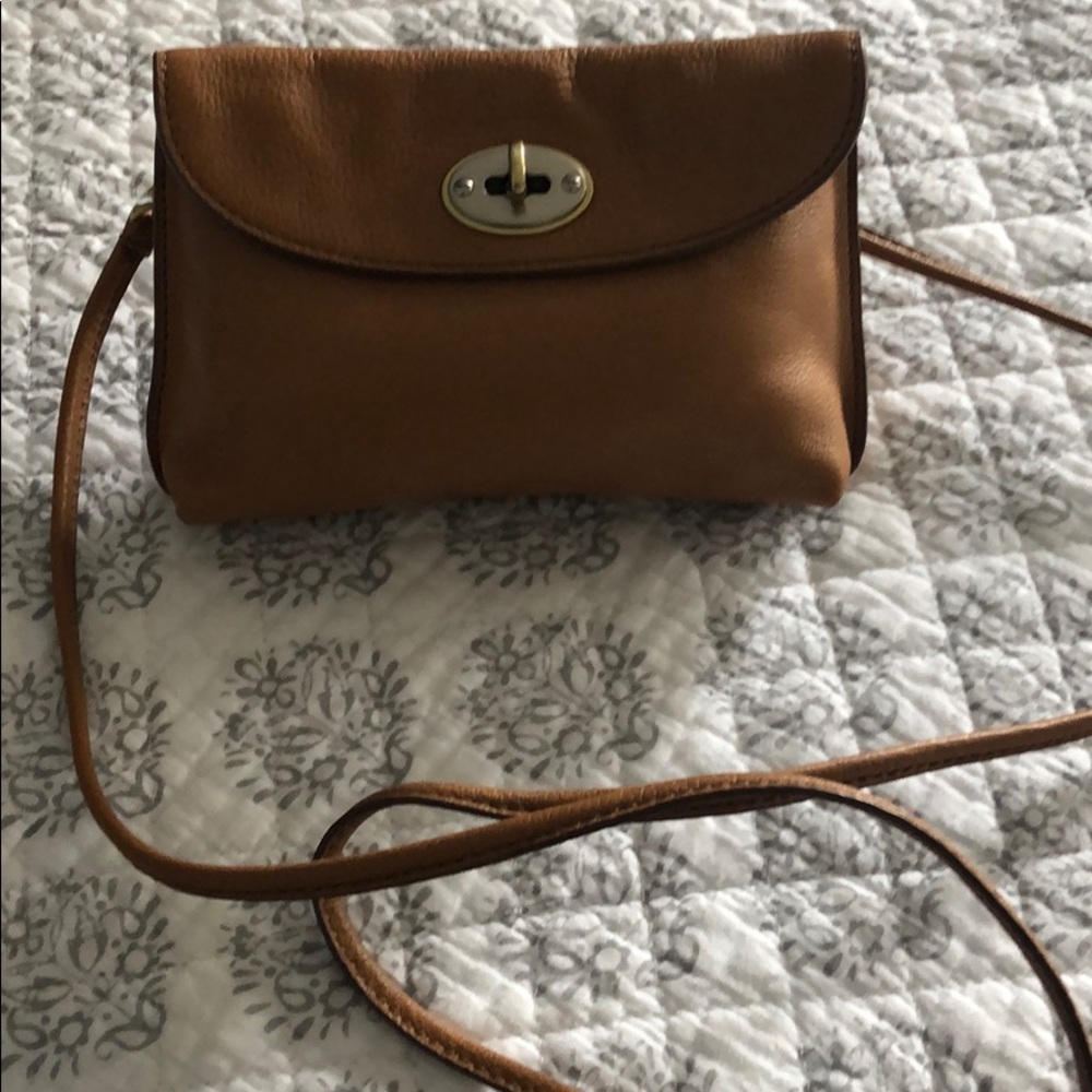 Cross bag it is very clean from the inside